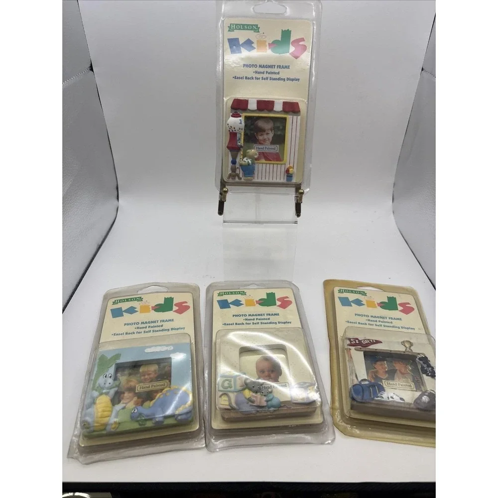Vtg~Lot of 4~Holson Kids~Photo Magnet Frames~Easel for Self Standing Display